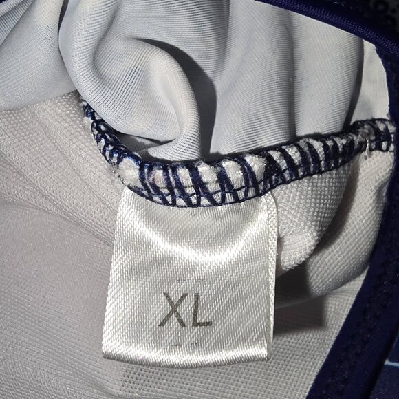 Women Size XLWhite and Blue Summer Dress with Elephants - Picture 10 of 10